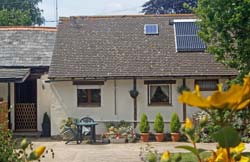 Photo of the Outside of Manor Barn En-Suite Chalets
