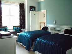 Albany House - Twin Room