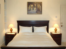 Arden House - Room 2 en-suite