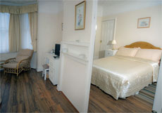 The Barrington - Room 1